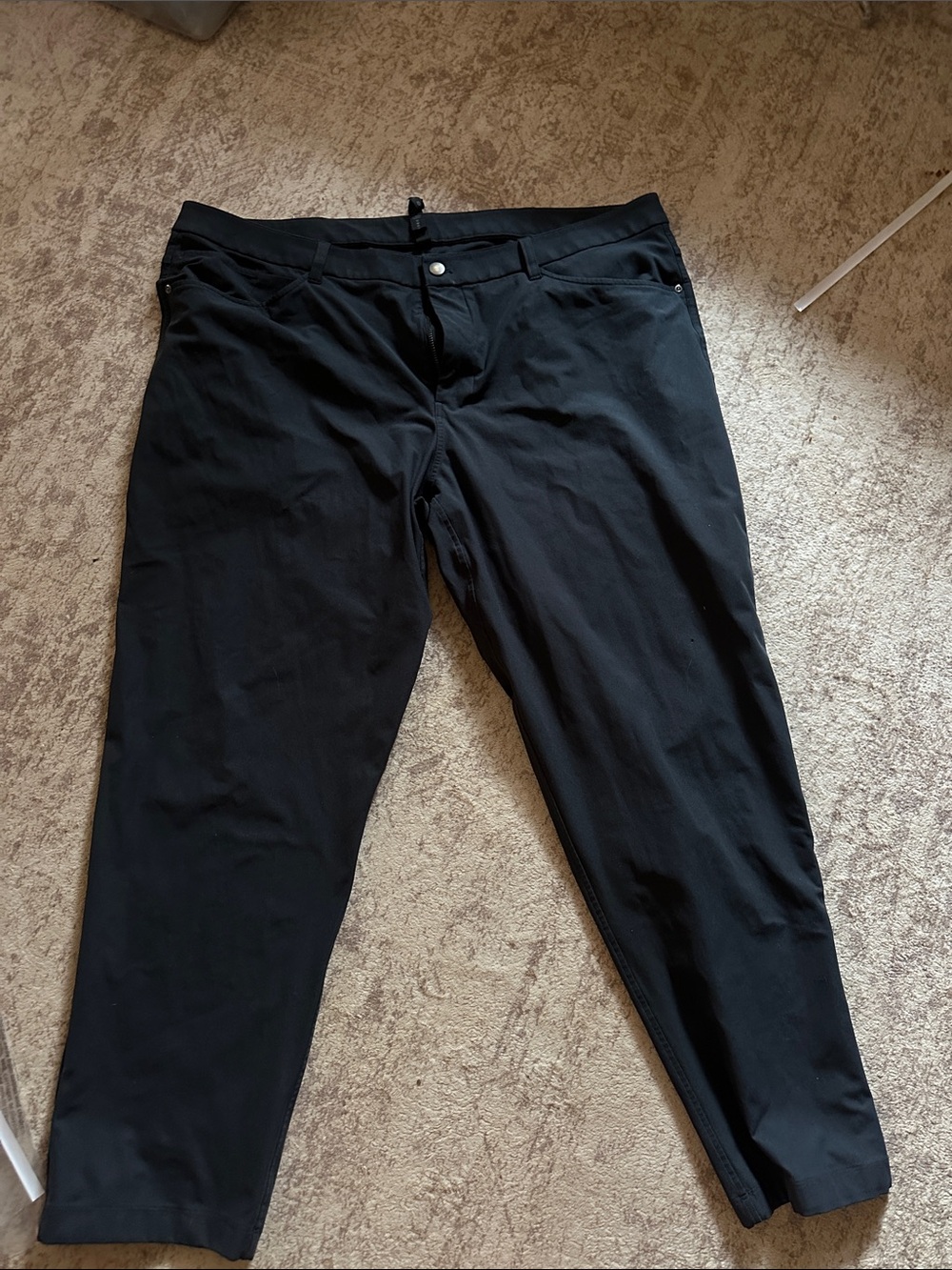 Lululemon Men’s Size 44 Black 5 Pocket Stretch Pants 29” Inseam